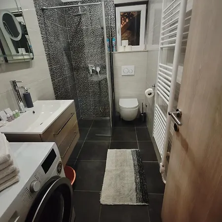 New Apartman With Jacuzzi *